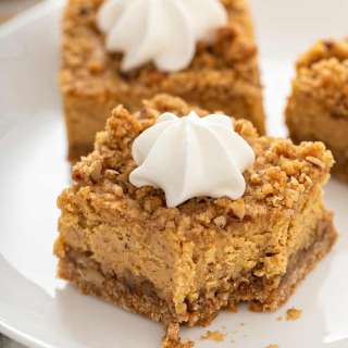Pumpkin Cheesecake Bars