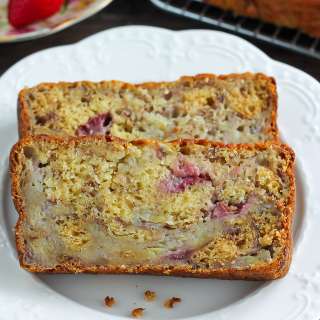 Greek Yogurt Strawberry Banana Bread
