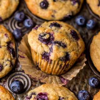 Healthy Greek Yogurt and Honey Blueberry Muffins