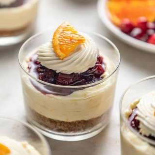 No-Bake Cranberry Cheesecakes
