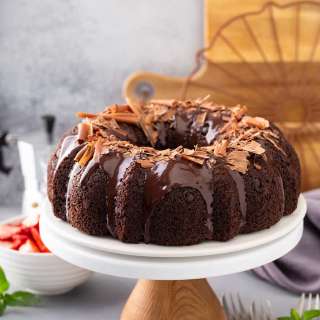 Easy Chocolate Bundt Cake