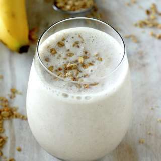 The Best Banana and Honey Smoothie Ever