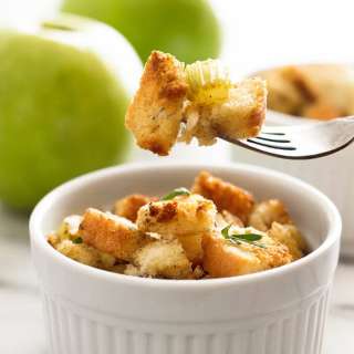 Easy Apple Stuffing