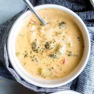 Broccoli & Cheese Soup