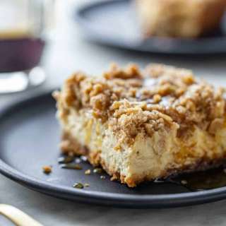 Maple Streusel Cheesecake Bars