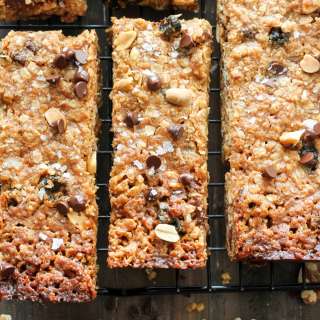 Sweet and Salty Chocolate Peanut Butter Granola Bars