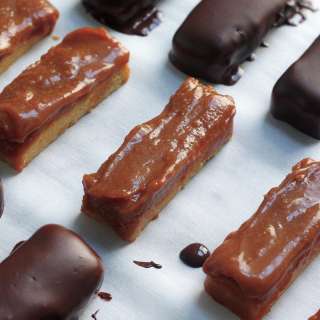 Dark Chocolate and Salted Caramel “Twix” Bars