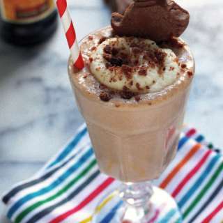 Kahlua and Cream Chocolate Shortbread Milkshake