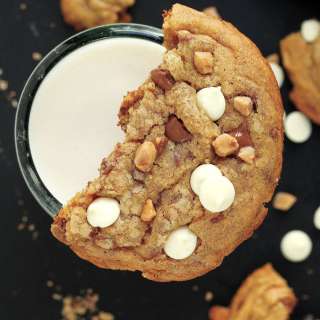 White Chocolate Toffee Brown Butter Cookies