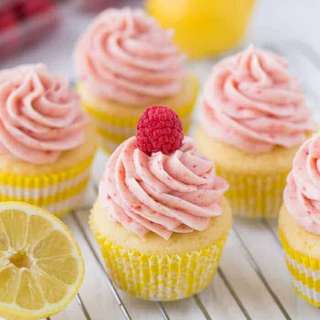 Raspberry Lemonade Cupcakes
