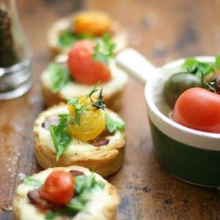 Heirloom Tomato Tarts with Bacon and Goats Curd