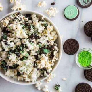 Mint Cookies and Cream Popcorn