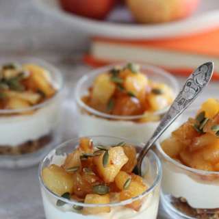 Quick Apple Cheesecake Snack Pots