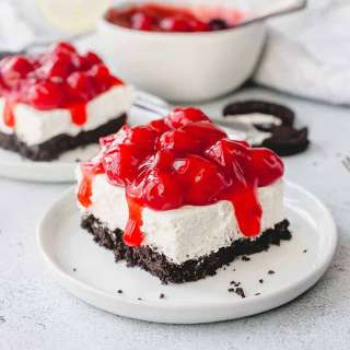 No Bake Oreo Cheesecake