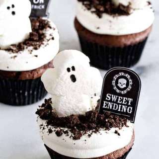 Dirt Pudding Cupcakes
