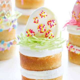 Mini Vanilla Bean Cakes