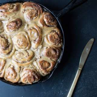 Apple Pecan Sticky Buns