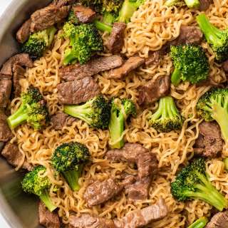 Broccoli Beef Ramen Noodles