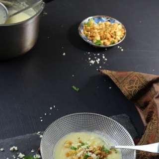 Cauliflower Cheddar Soup #cold #weather #perfect
