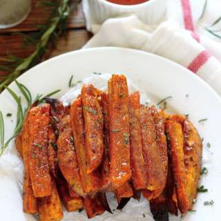 Extra Crispy Rosemary and Sea Salt Sweet Potato Fries