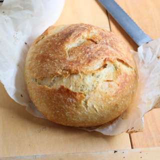 Bread the easy way. No starter. No Kneading