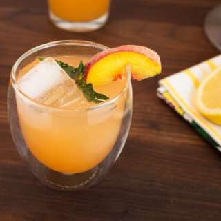 Peach Mint Lemonade