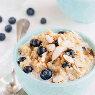 Breakfast Quinoa with Blueberries