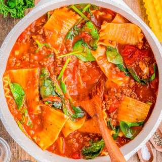 One-Pot Lasagna Soup with Ground Beef