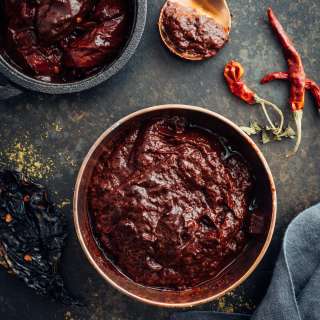 Homemade Chili Paste (Dried Chilies)