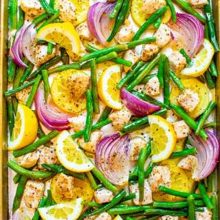 15-Minute Sheet Pan Lemon Pepper Chicken
