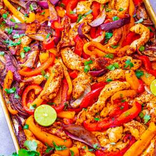 25-Minute Sheet Pan Chicken Fajitas