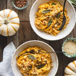 Spaghetti with Pumpkin Parmesan Sauce
