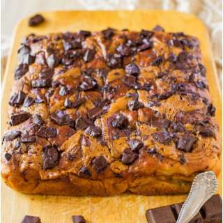 Peanut Butter Chocolate Chunk Banana Cake