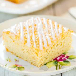Vanilla Yogurt Coffee Cake