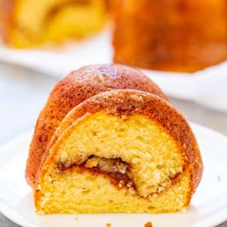 Cinnamon Sugar Swirl Coffee Cake
