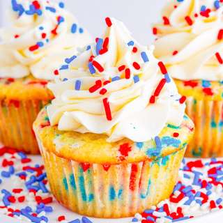 Red, White, and Blue Cupcakes