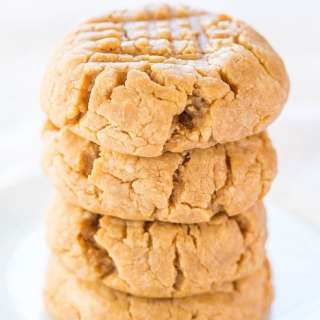 4-Ingredient Peanut Butter Cookies