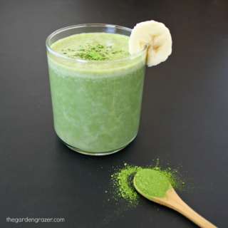Creamy Banana Matcha Smoothie