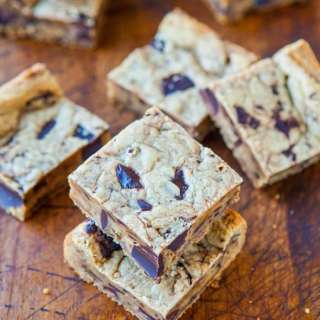 Peanut Butter Chocolate Chunk Cookie Bars