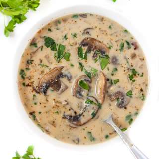 Vegan Mushroom Soup (Creamy, Oil-Free!)