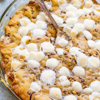 Gooey Chocolate Chip and Marshmallow Cookie Pie