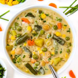 Vegetable Chowder (Easy, Vegan!)