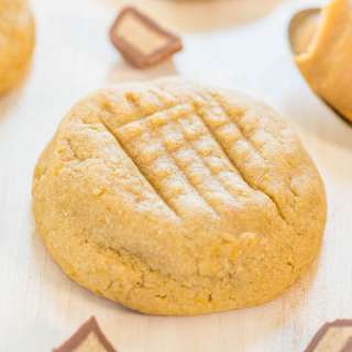 Inside-Of-A-Peanut-Butter-Cup Cookies