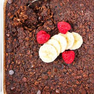 Brownie Baked Oatmeal (Vegan!)