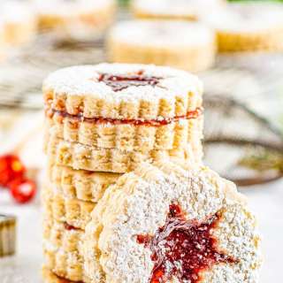 Snowflake Linzer Cookies