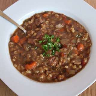 Slow Cooker Beef Barley Soup