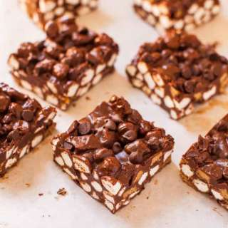 Biscoff Marshmallow Chocolate Bars