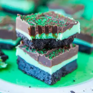 Mint Chocolate Oreo Bars