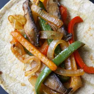 Portobello Mushroom Fajitas (Easy!)