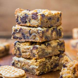 Peanut Butter Chocolate Chip Nutter Butter Bars